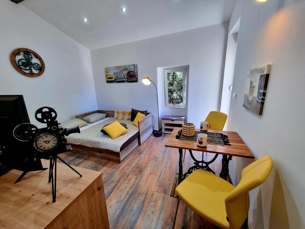 Retro Chic Studio PUY Exterior foto
