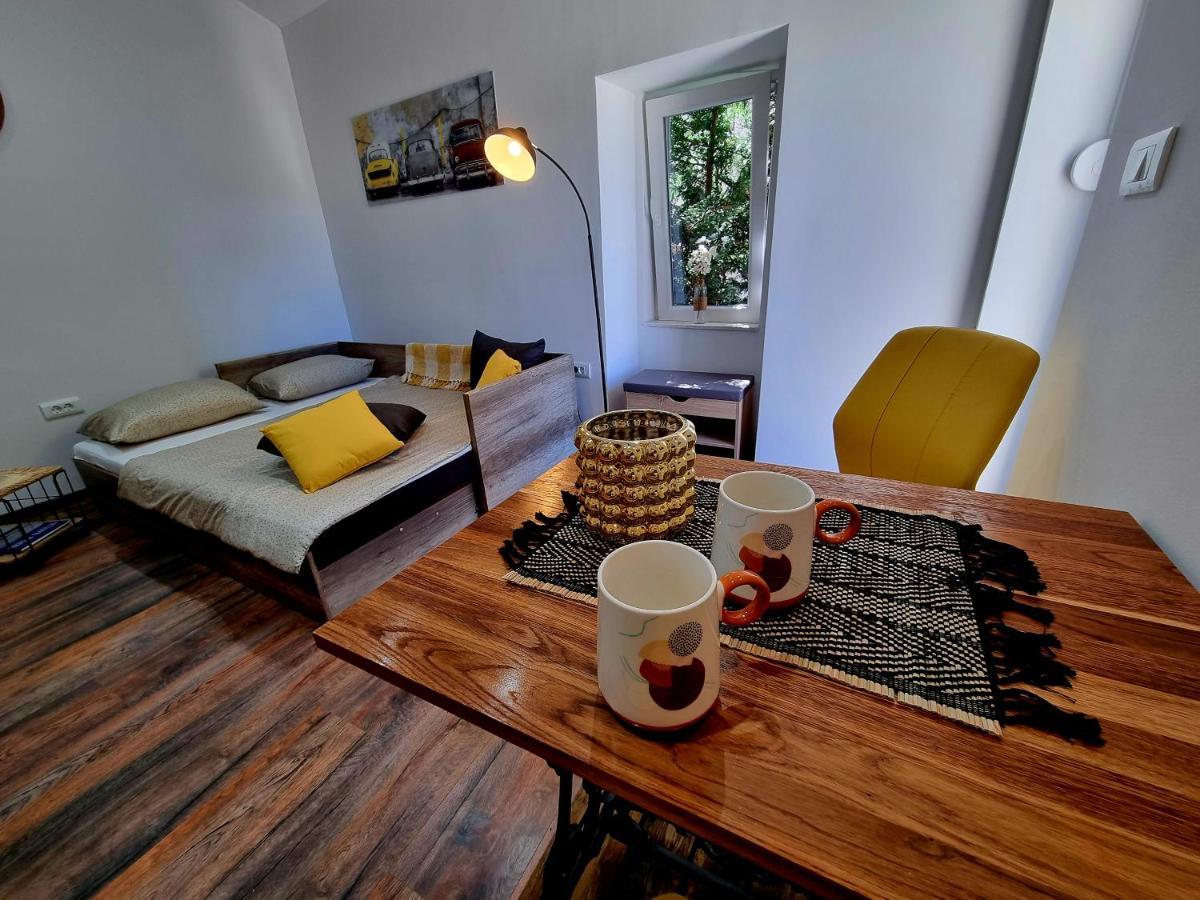 Retro Chic Studio PUY Exterior foto
