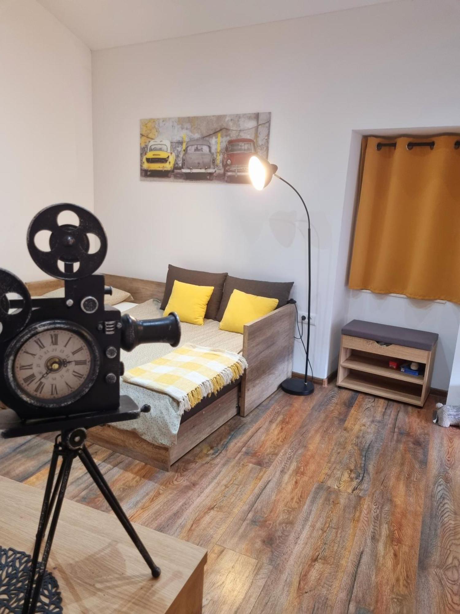Retro Chic Studio PUY Exterior foto